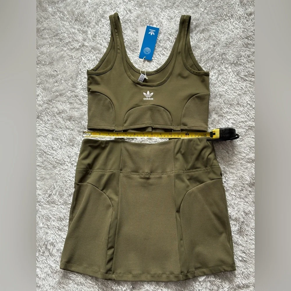 Adidas Originals 2-in1 Dress - Picture 5 of 6